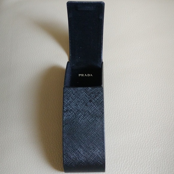 Prada glasses case s - Picture 8 of 16